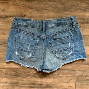 Decree Mid Rise Distressed Shorts